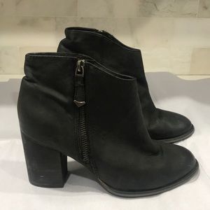 Aldo Booties Size 7.5